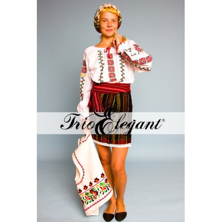 Costum National Moldovenesc femeiesc nr3